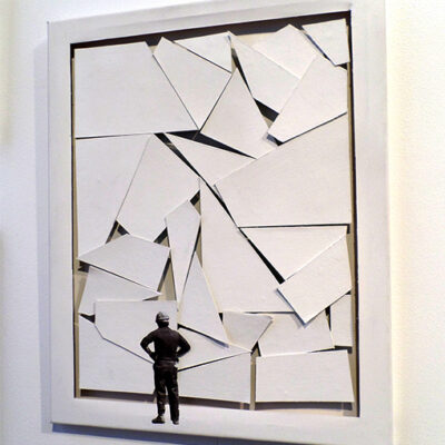 L'artiste Cyril Raust alias 6col propose ses collages en papier à la galerie Vue sur Cours de Narbonne en Occitanie